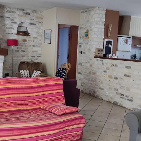 Maison De Famille A Oleron Casa de Férias