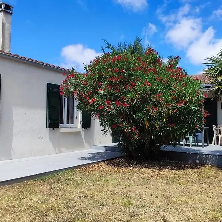 Casa de Férias Maison De Famille A Oleron